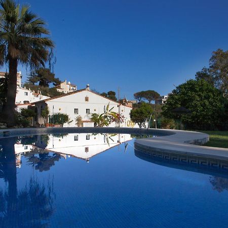 Вилла Agradable Adosado Con Piscina La Hidalga Бенальмадена Экстерьер фото